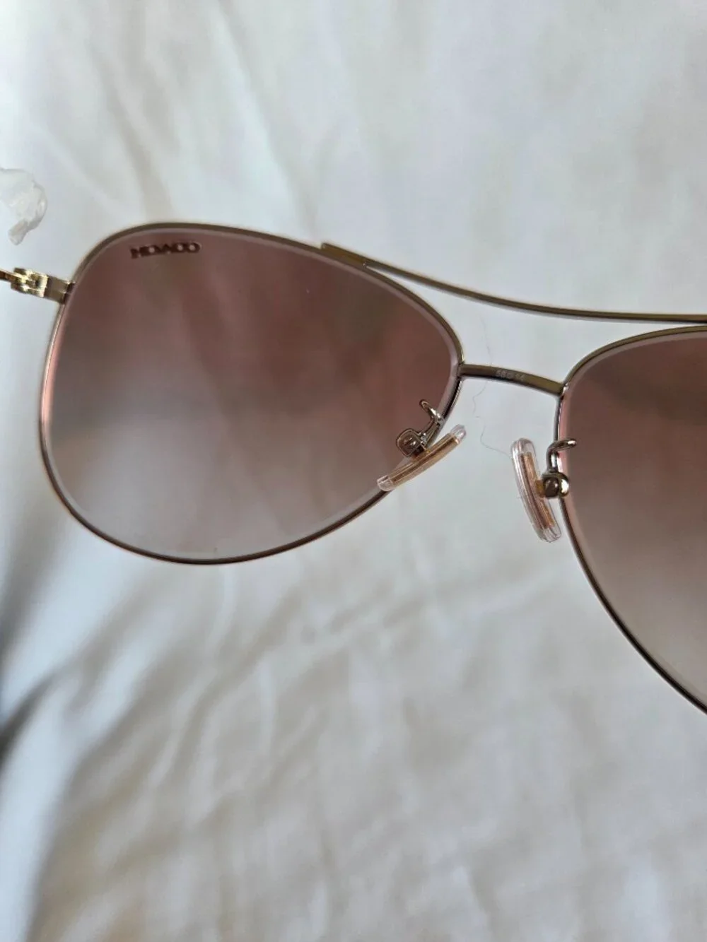 NEW IN CASE AUTHENTIC COACH HC7079 90056F Light Gold Sunglasses